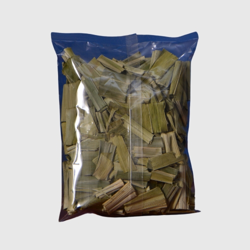 Pandan leaves (වියලූ රම්පෙ කොළ)